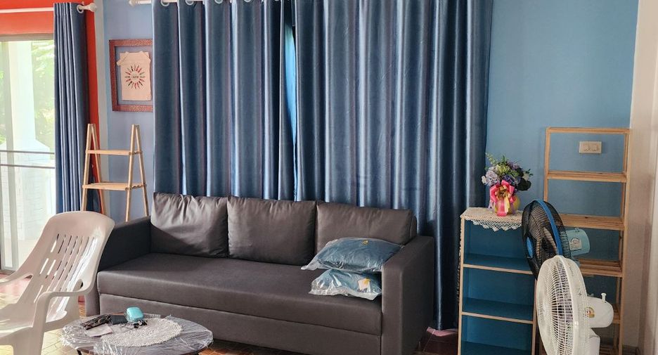 For rent and for sale 4 bedrooms house in Si Racha, Chonburi