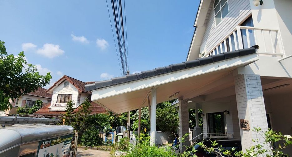 For rent and for sale 4 bedrooms house in Si Racha, Chonburi