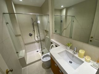For rent 2 bedrooms condo in Pathum Wan, Bangkok