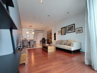 For rent 2 bedrooms condo in Pathum Wan, Bangkok