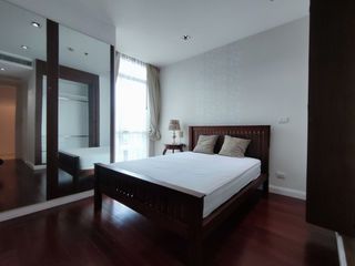 For rent 2 bedrooms condo in Pathum Wan, Bangkok