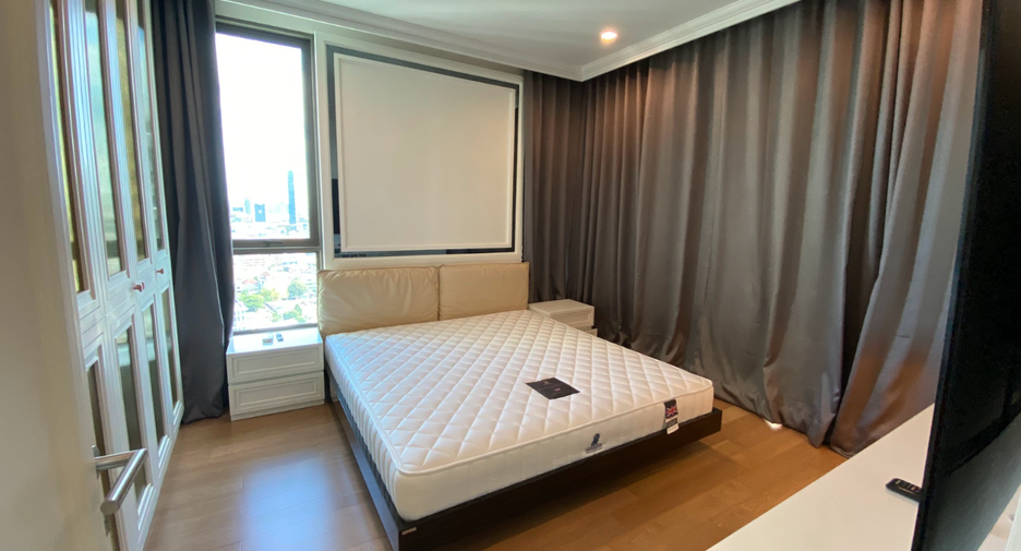 For rent and for sale 2 bedrooms condo in Watthana, Bangkok