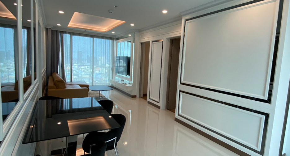 For rent and for sale 2 bedrooms condo in Watthana, Bangkok