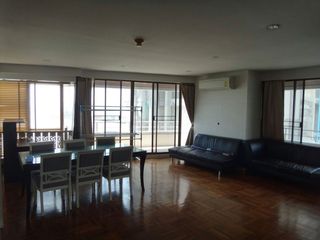 For rent 4 bedrooms condo in Si Racha, Chonburi