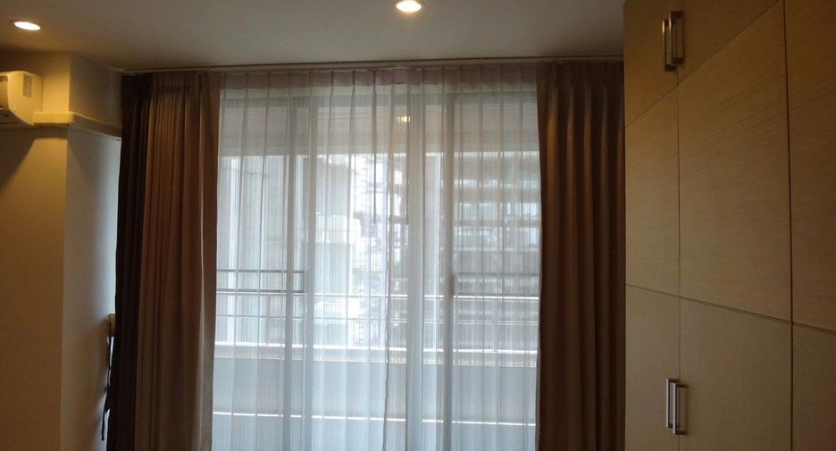 For rent 4 bedrooms condo in Si Racha, Chonburi