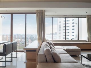 À louer 3 chambres condo à Khlong Toei, Bangkok
