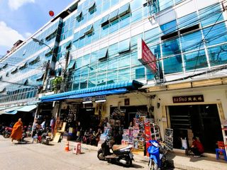 For sale retail Space in Samphanthawong, Bangkok
