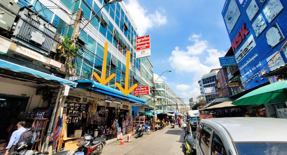For sale retail Space in Samphanthawong, Bangkok