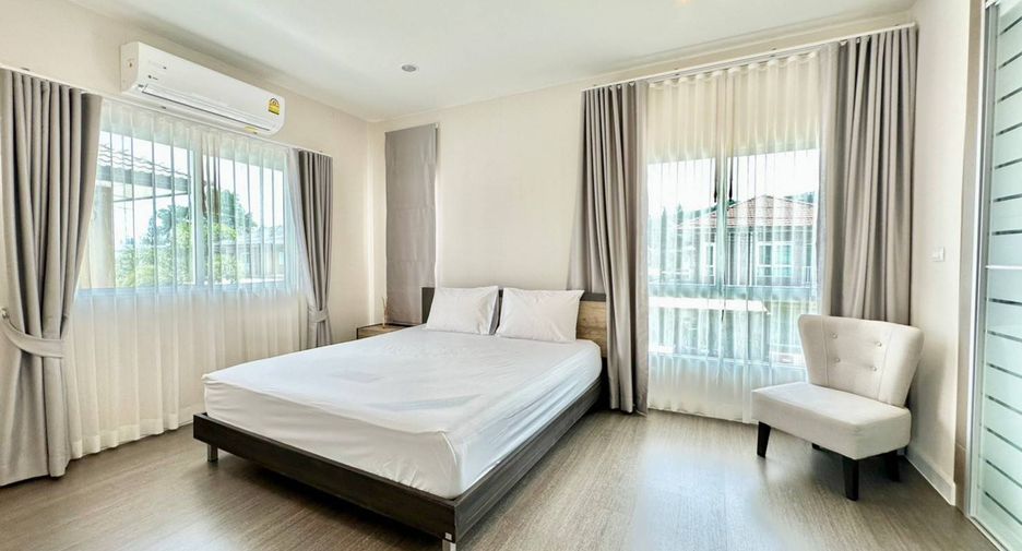 For rent 4 bedrooms house in Mueang Phuket, Phuket