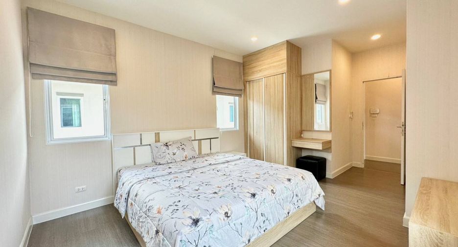 For rent 4 bedrooms house in Mueang Phuket, Phuket