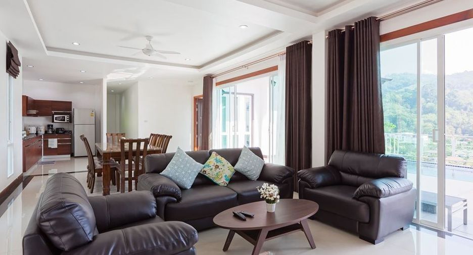 For sale 4 bedrooms villa in Kathu, Phuket