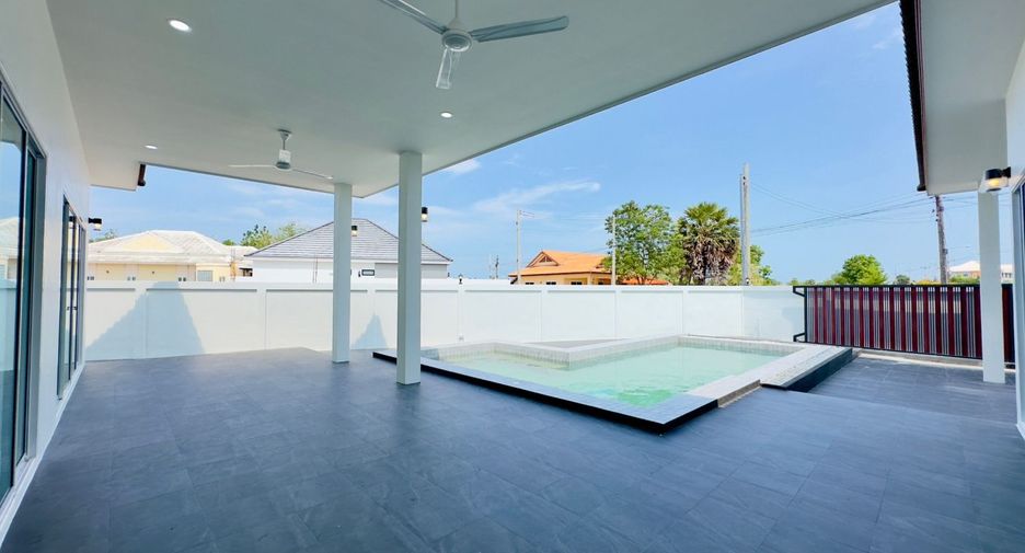 Villa zum Kauf mit 4 Zimmer in Cha Am, Phetchaburi