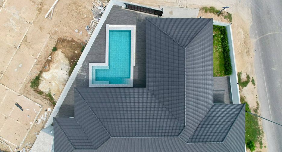 Villa zum Kauf mit 4 Zimmer in Cha Am, Phetchaburi