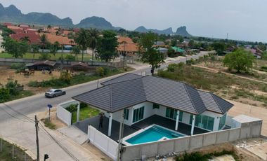 ขาย 4 ห้องนอน วิลล่า ใน ชะอำ, เพชรบุรี