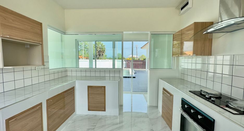 Villa zum Kauf mit 4 Zimmer in Cha Am, Phetchaburi