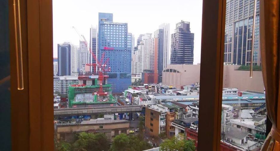 Wohnung zur Miete mit 2 Zimmer in Khlong Toei, Bangkok
