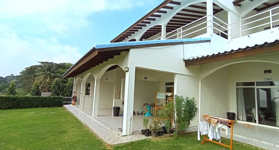 For sale 20 Beds hotel in Ko Pha-ngan, Surat Thani