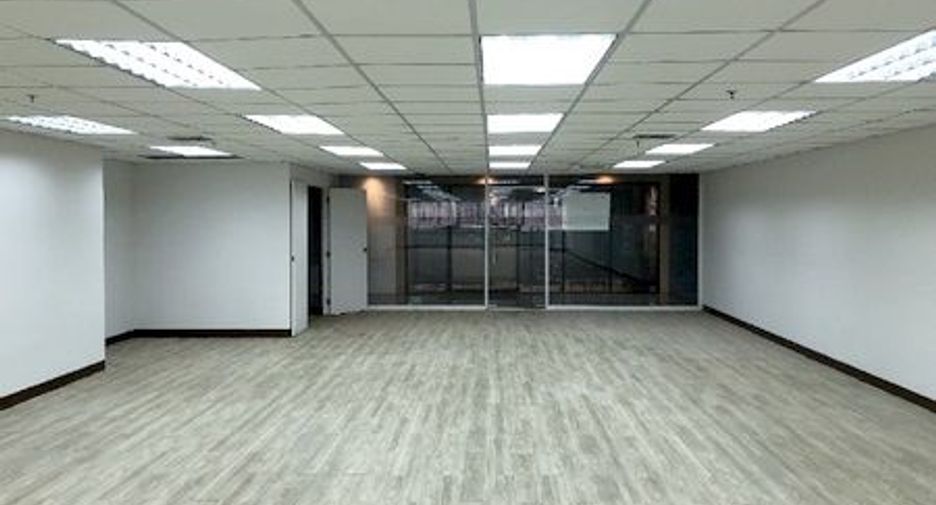 For sale office in Bang Rak, Bangkok