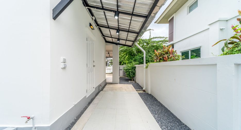 À vendre 3 chambres maison à Min Buri, Bangkok