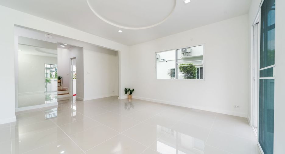 À vendre 3 chambres maison à Min Buri, Bangkok
