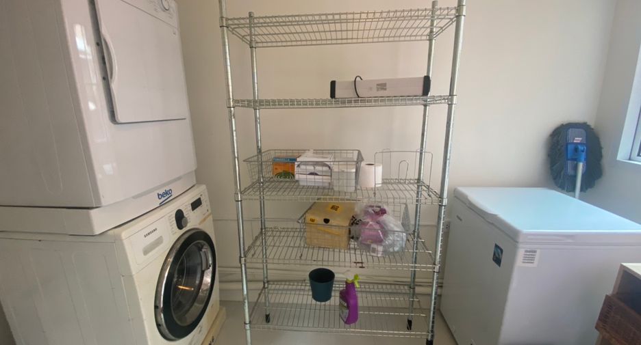 ให้เช่า และ ขาย 4 ห้องนอน คอนโด ใน วัฒนา, กรุงเทพฯ