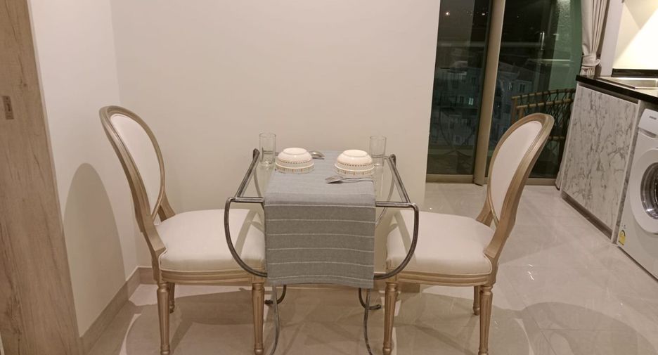 Wohnung zur Miete und zum Kauf mit 1 Zimmer in Bang Lamung, Chonburi