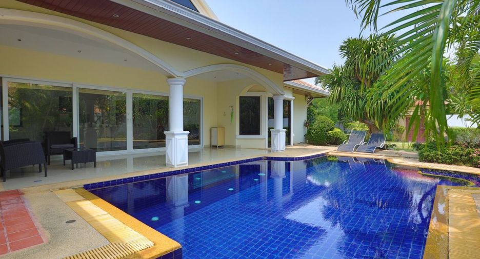 For sale 3 bed house in Bang Lamung, Chonburi