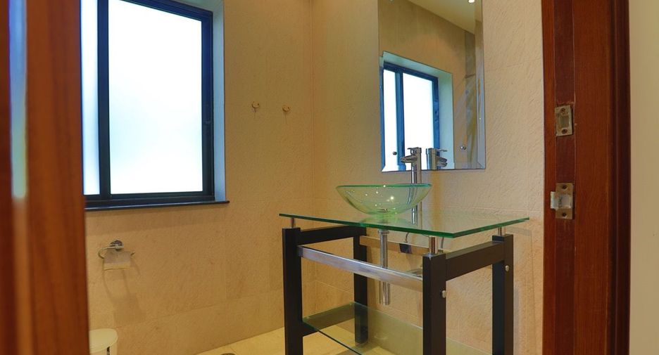 For sale 3 bed house in Bang Lamung, Chonburi
