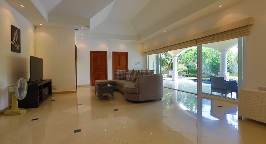 For sale 3 bed house in Bang Lamung, Chonburi