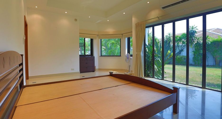 For sale 3 bed house in Bang Lamung, Chonburi