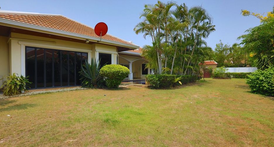 For sale 3 bed house in Bang Lamung, Chonburi