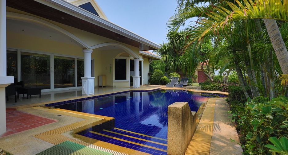 For sale 3 bed house in Bang Lamung, Chonburi