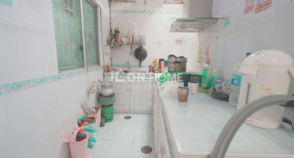 For sale 3 Beds townhouse in Min Buri, Bangkok
