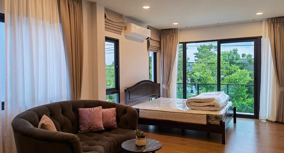 For rent 4 bed house in Bang Phli, Samut Prakan