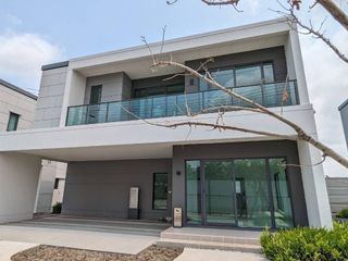 出租 4 卧室 独立屋 在 Bang Phli, Samut Prakan