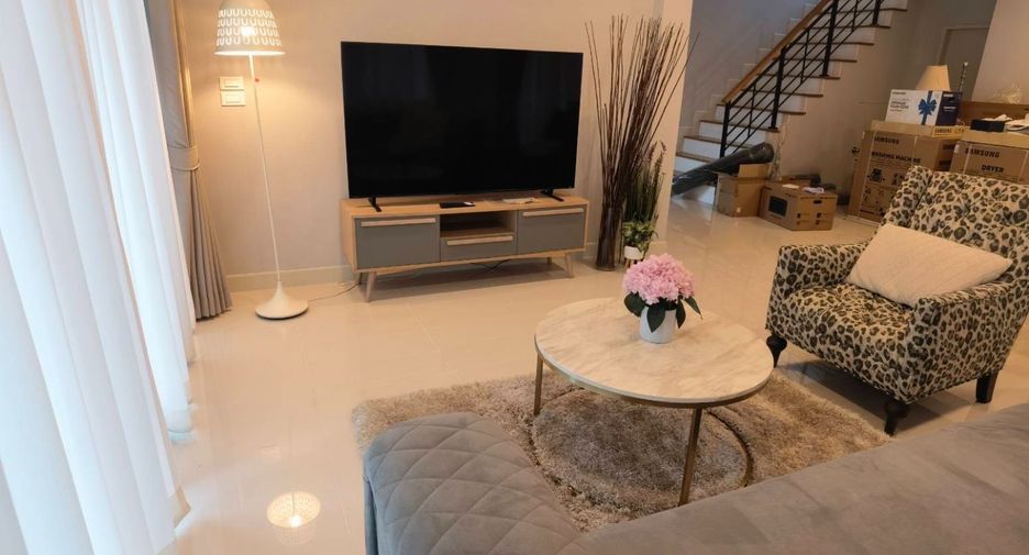 ให้เช่า 4 ห้องนอน บ้านเดี่ยว ใน บางพลี, สมุทรปราการ