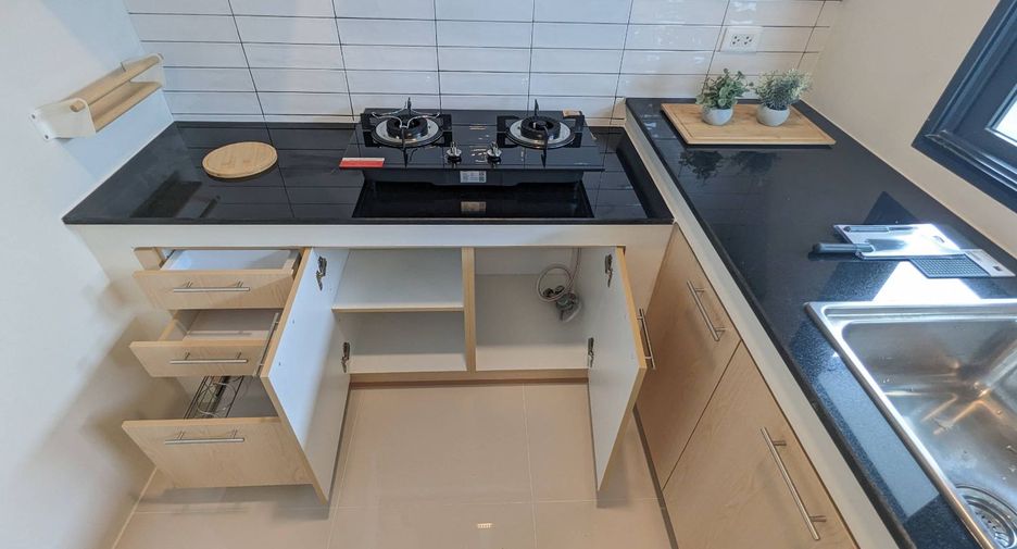 ให้เช่า 4 ห้องนอน บ้านเดี่ยว ใน บางพลี, สมุทรปราการ