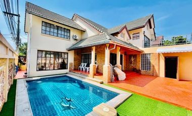 出租 和 出售 4 卧室 独立屋 在 Bang Lamung, Chon Buri