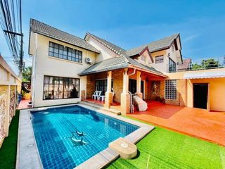 Casa en alquiler y en venta de 4 habitaciones en Bang Lamung, Chonburi