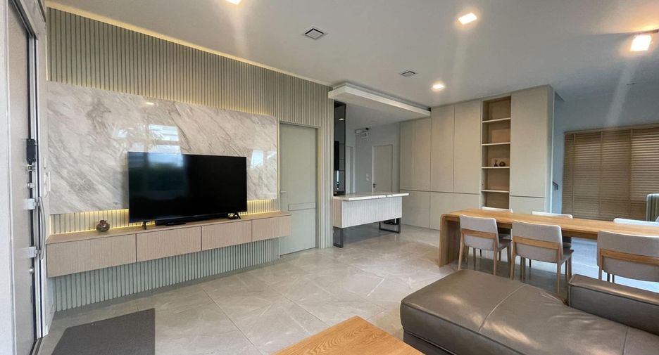 Casa en alquiler de 4 habitaciones en Prawet, Bangkok