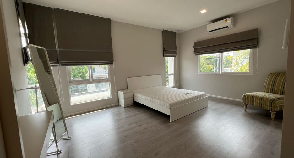 Casa en alquiler de 4 habitaciones en Prawet, Bangkok