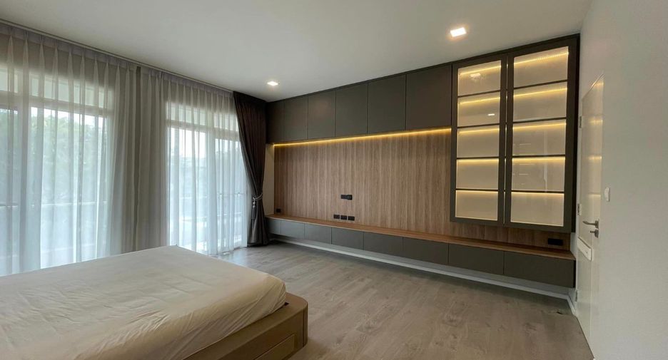 Casa en alquiler de 4 habitaciones en Prawet, Bangkok