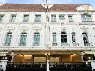 For rent studio condo in Yan Nawa, Bangkok