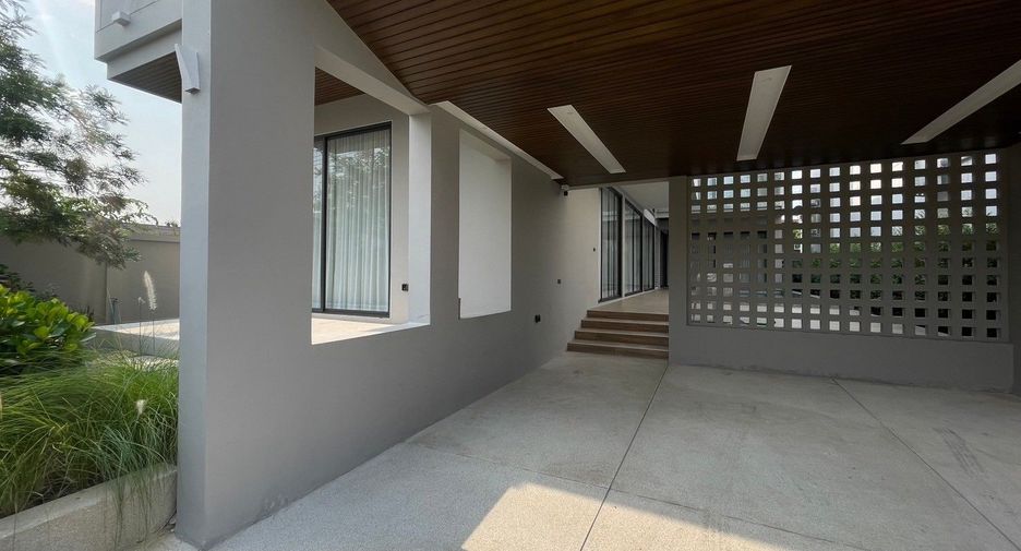 For rent そして for sale 4 ベッドルーム house in San Kamphaeng, Chiang Mai