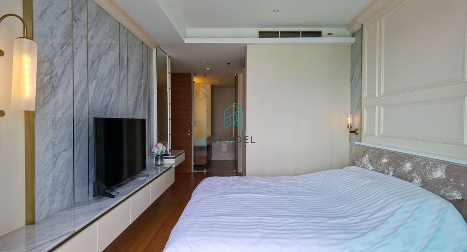 For rent and for sale 2 bedrooms condo in Sathon, Bangkok