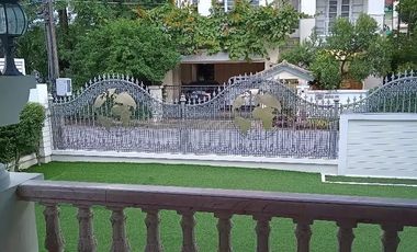 For sale 5 Beds house in Prawet, Bangkok