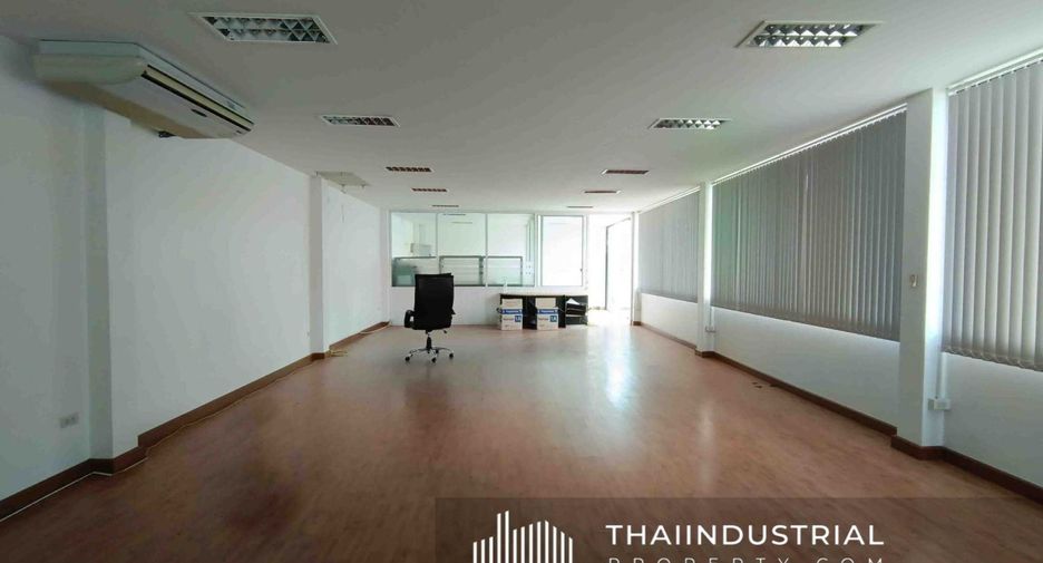 For sale warehouse in Si Racha, Chonburi
