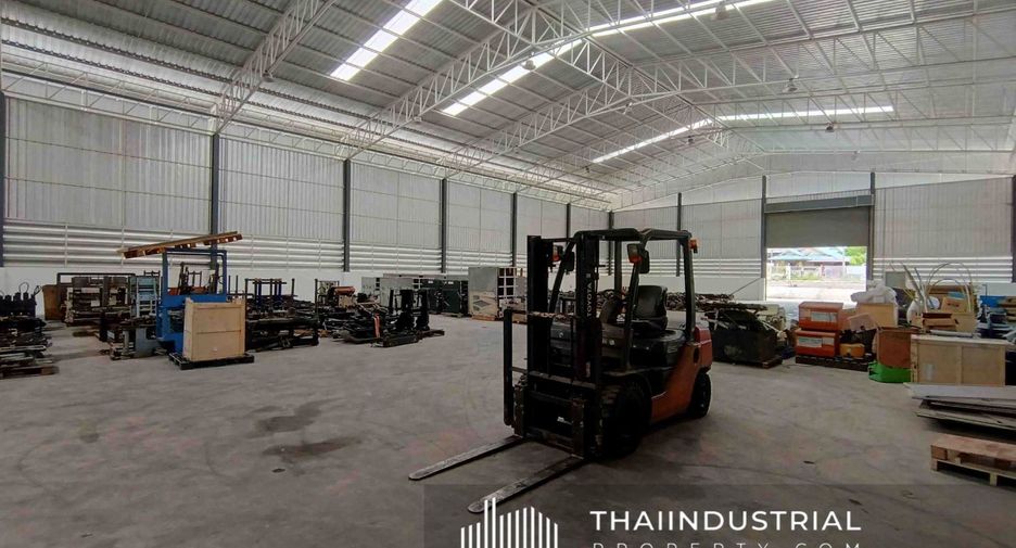 For sale warehouse in Si Racha, Chonburi