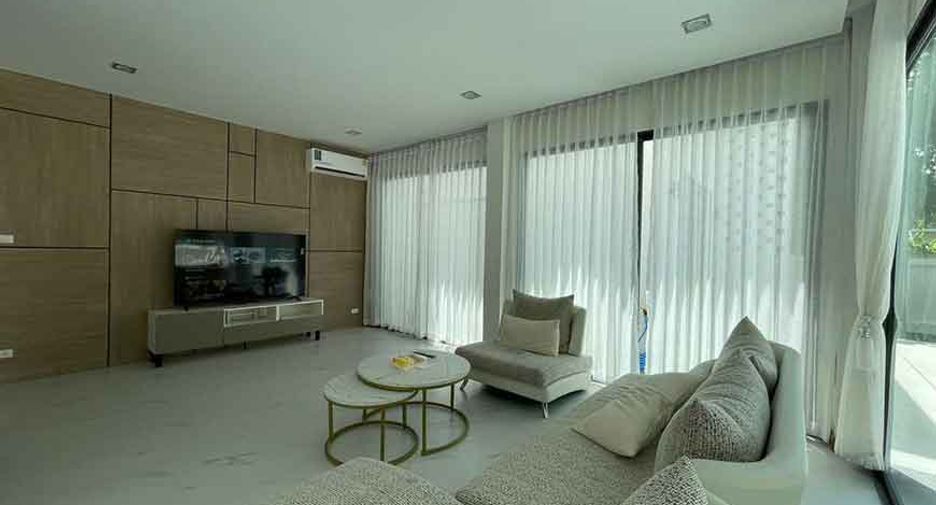 For sale 4 bedrooms villa in Hang Dong, Chiang Mai