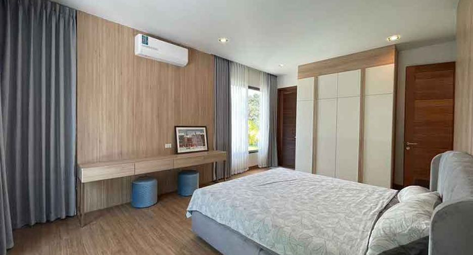 For sale 4 bedrooms villa in Hang Dong, Chiang Mai